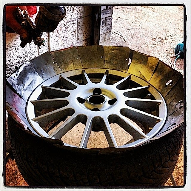 Alloy wheel repair and refurbishment at the Paint Wagon